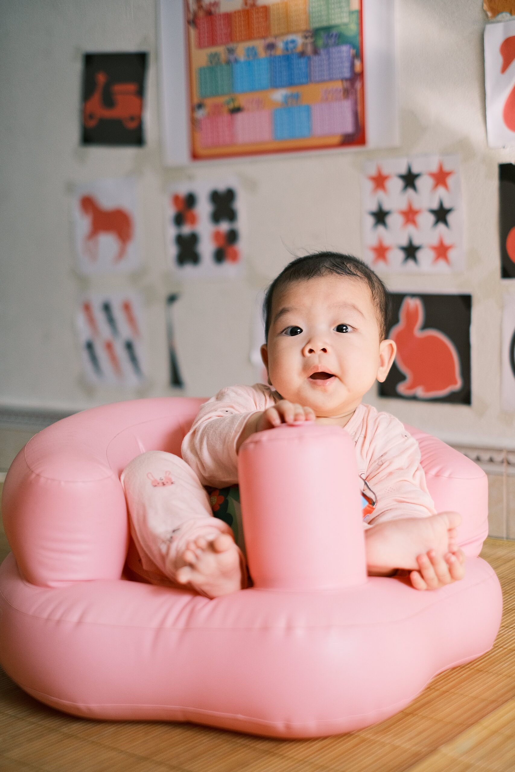 how-much-interaction-and-playtime-do-newborns-and-babies-need